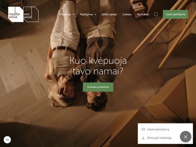 Medinės vidaus durys, grindys ir laiptai iš ąžuolo – Medžio